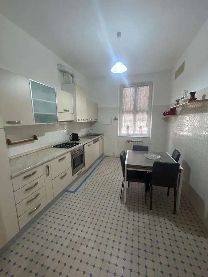 דירות לה ספציה Ceka House