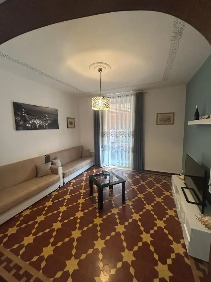 דירות לה ספציה Ceka House